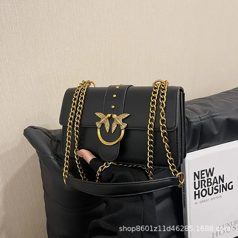 

2026 Уникальный дизайн, многосторонняя сумка для женщин, изысканные детали, высококачественная сумка на плечо, подмышки, изысканная универсальная сумка