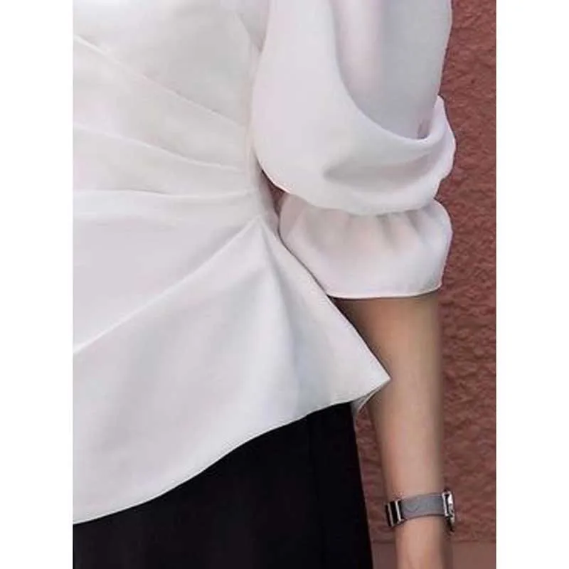 Elegant Square Collar Folds Asymmetrical Puff Sleeve Blouses Women\'s Clothing 2024 Summer New Loose Korean Tops Irregular Shirts