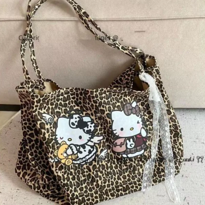 

Sanrio Hello Kitty Leopard Print Retro Shoulder Bag American Style Leisure Tote Bag Cute Portable Handbag Cartoon Holiday Gifts﻿