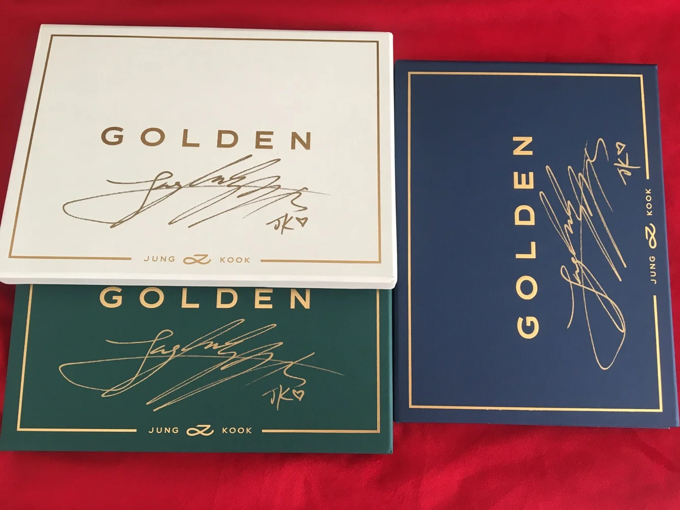 SALE GOLDEN ALBUMS AUTOGRAPHED SIGNED AUTOGRAPHES K-POP COLLECTIBLES 2024