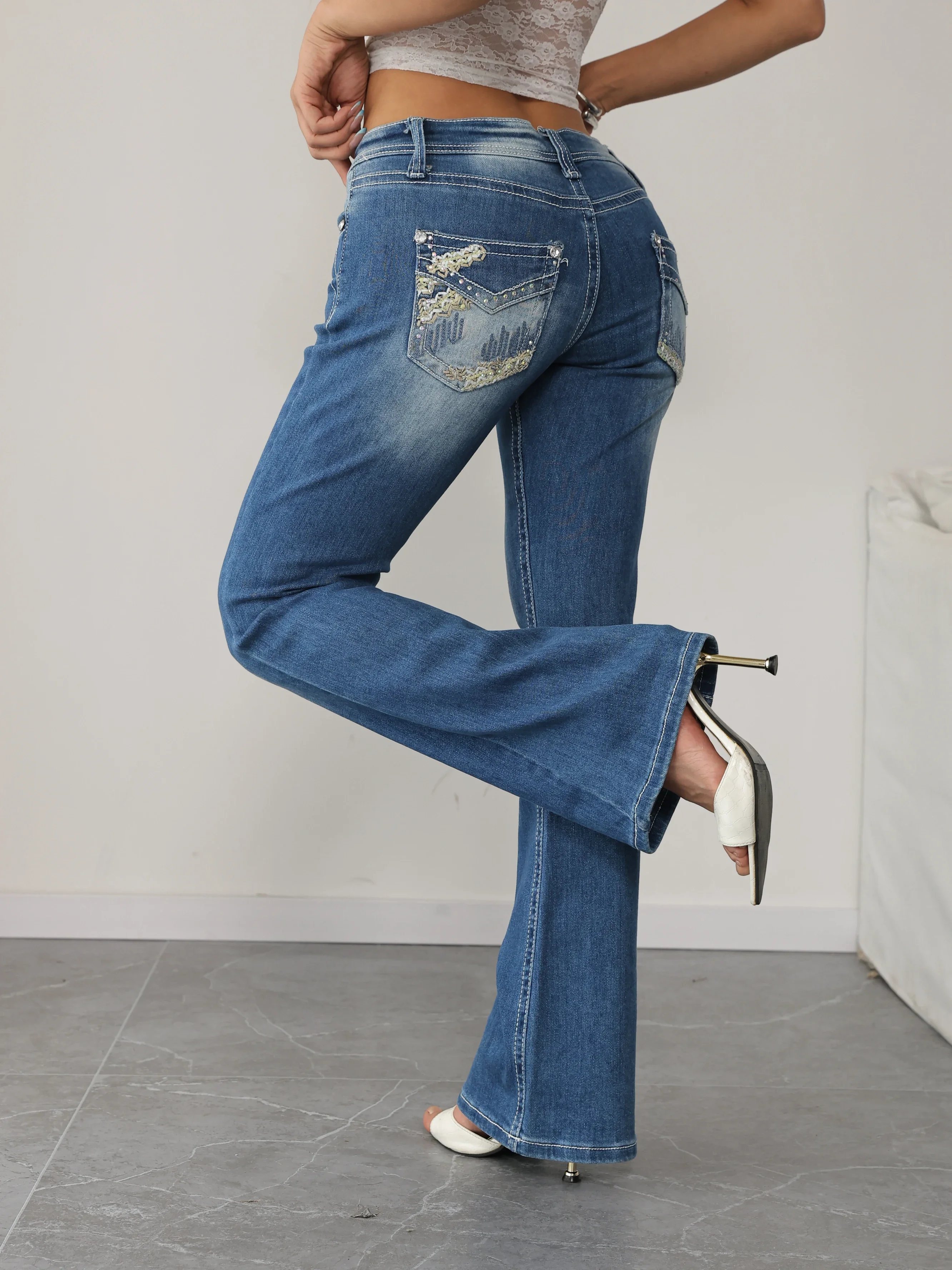 Chique grote maten bootcut denimbroek voor dames, flare jeans voor zelfverzekerde rondingen