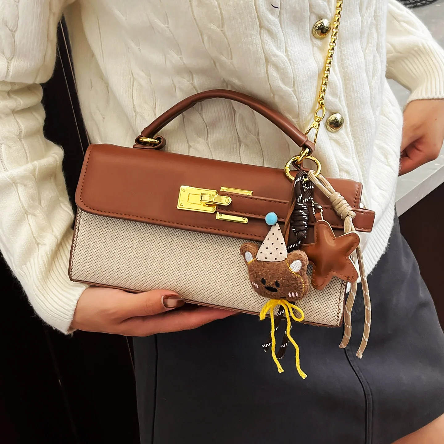 2025년 신상 트렌디 여성용 숄더백 우아한 잠금 플랩 메신저 크로스바디백 조절 가능한 스트랩 업무용 사무실 출퇴근용