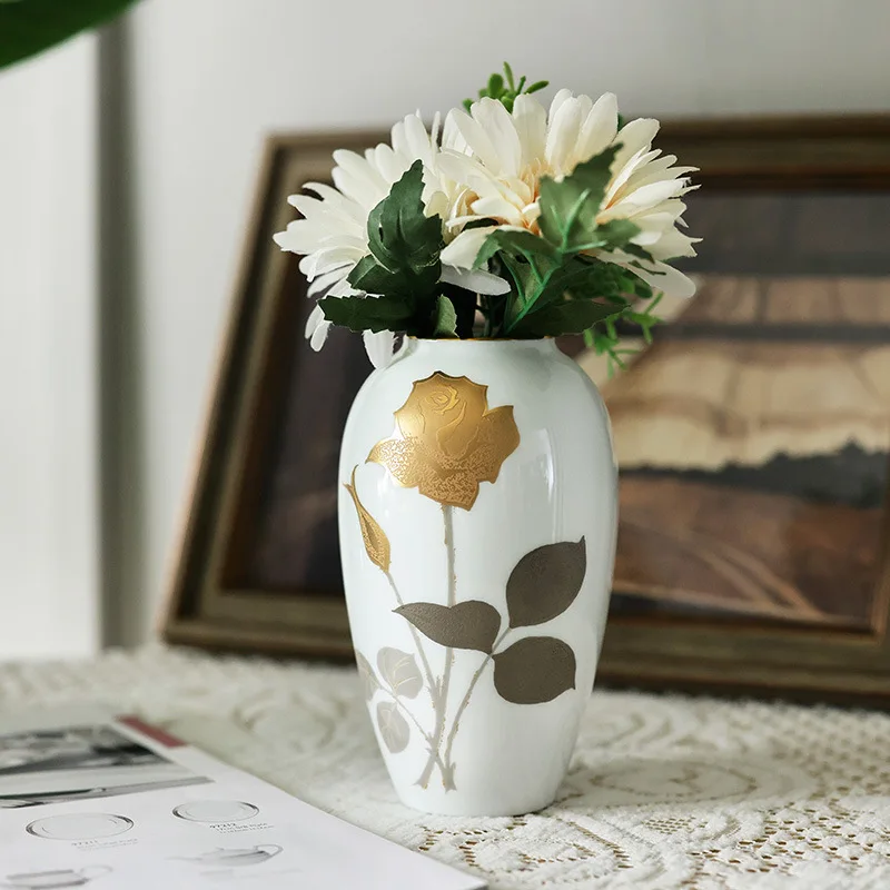 Imported retro traditional household vase golden rose light luxury ceramic blue and white vase