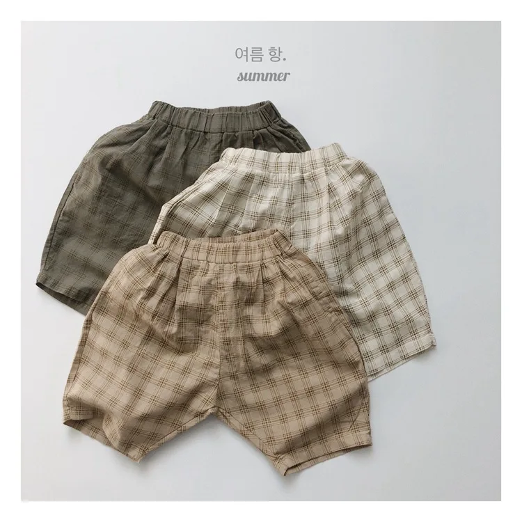 Summer New Korean Children Plaid Shorts Loose Plaid Five Quarter Shorts for Boys and Girls Hot Pants