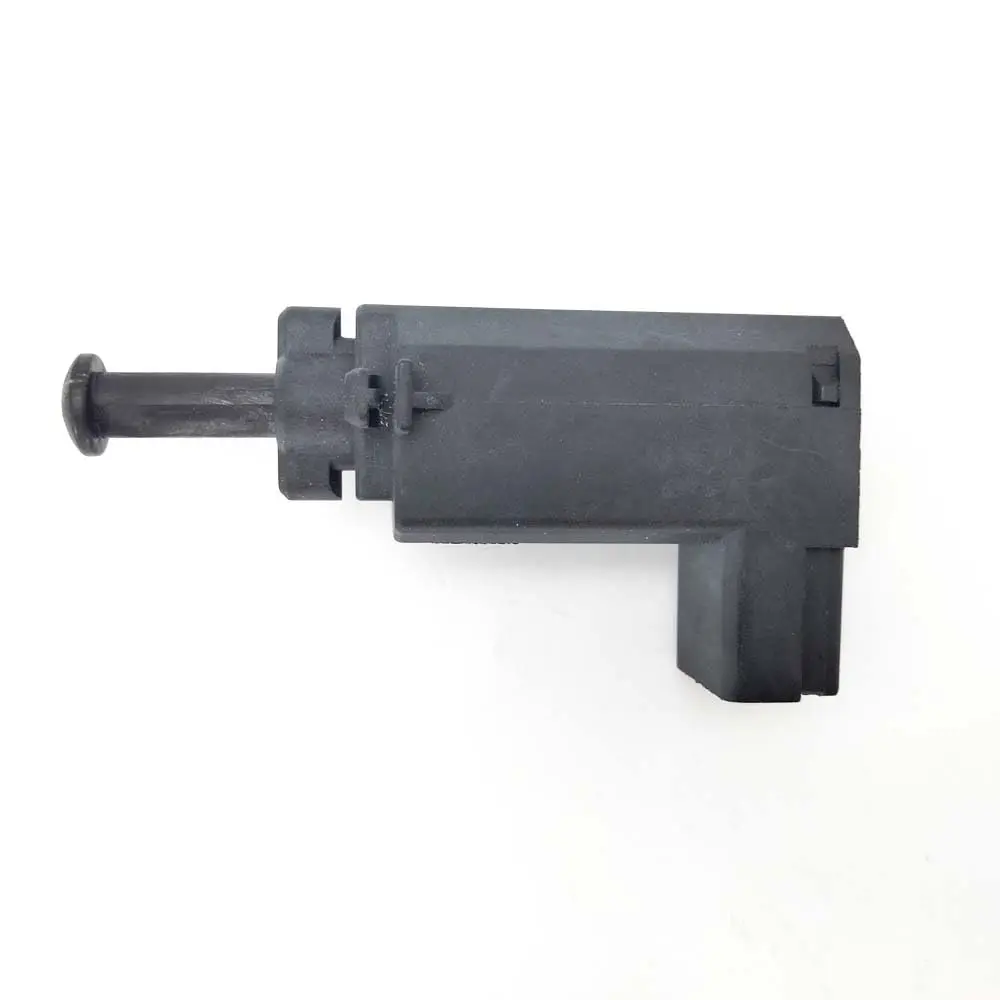 

New Brake Light Switch Assembly For 1999-2004 Land Rover Discovery 2 # XKB100170