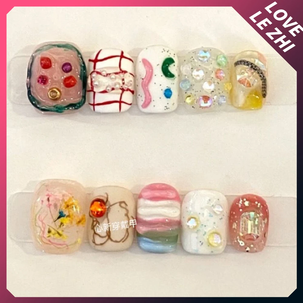 10Pcs Diy Creativity Funny Mash-Up Color Short Round Nail Art Lovely Flower Detachable Reusable Artificial Nails Art Stickers