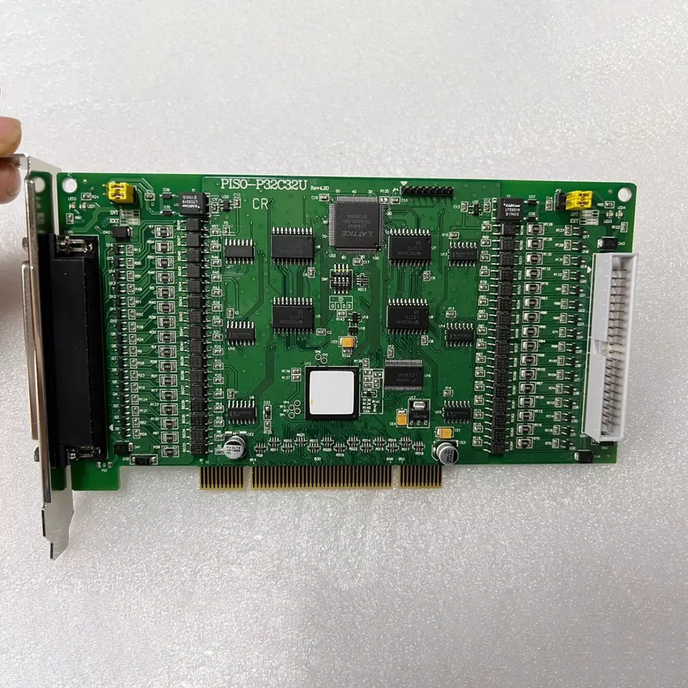 PISO-P32C32U 32 channel optical isolation collector data acquisition card