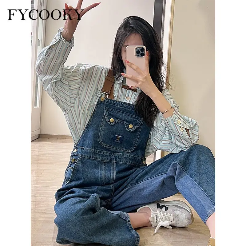 

Винтажные джинсовые комбинезоны, женские весенне-осенние новые свободные прямые широкие брюки-карго с плюшевым мишкой для женщин