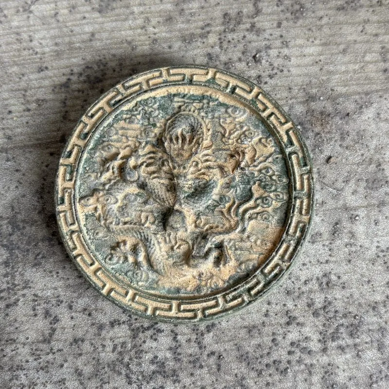 Antique Collection: Old Patina Alloy Copper Living Room Decorative Ornament - Embossed Dragon Pattern Bagua Ink Box