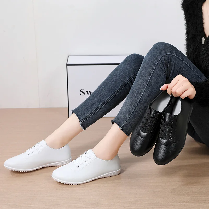 Women Flat Shoes Comfortable Walking Shoes Soft-sole Moccasins Spring White Shoes Black Lace-up Casual Women Sneakers WSH5725 view 4