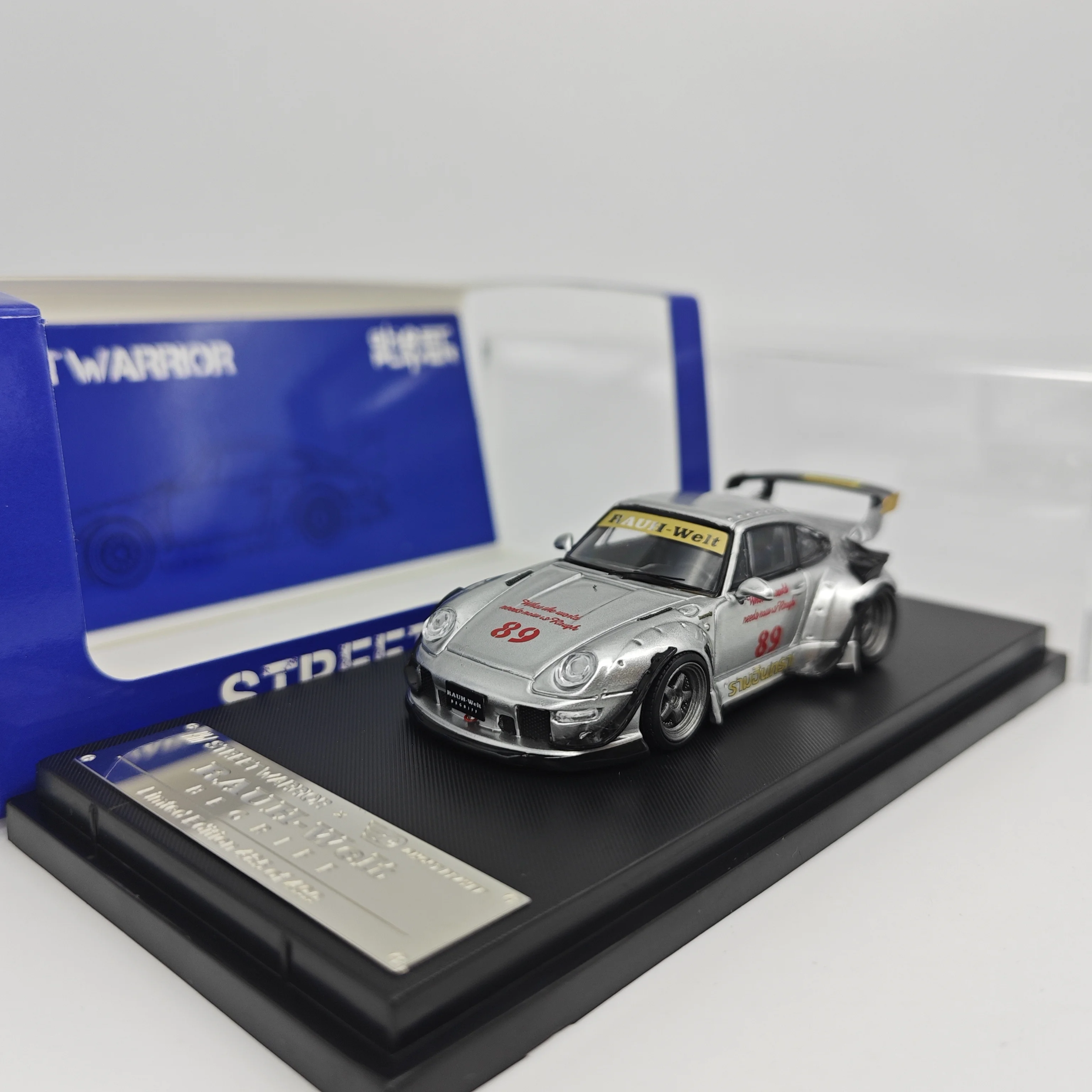 

SW 1:64 RWB 993 heavenly dual exhaust alloy car model
