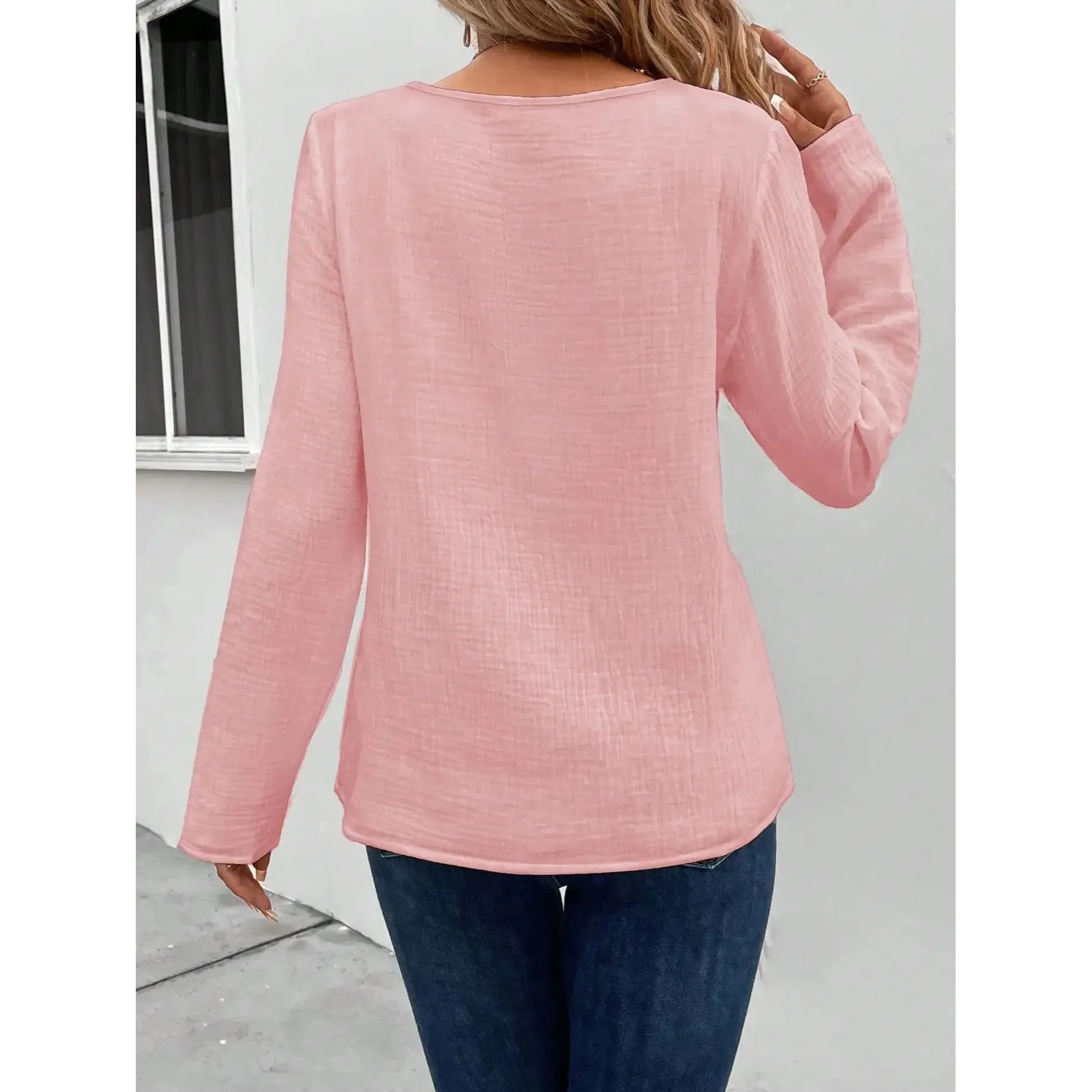 Ele Faionable Women's irts Cleanfit Sle European Design ort Outerwear for Ladies Winter Collection Other Material