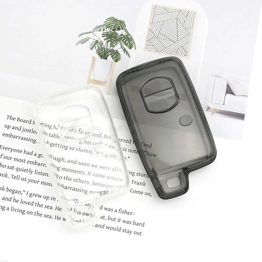 Transparent TPU Shell for Toyota Land Cruiser Prado 150 Camry Prius Crown Keychain Car Key Fob Case Cover For Subaru Foreste XV