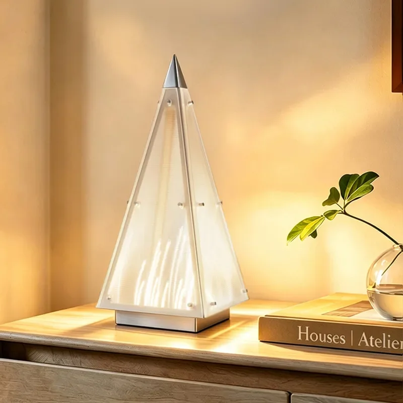 Modern Art Table Lamp Decorative Night Light for Bedroom Bedside Living Room Study Hotel Ambient Lighting Fixture Design