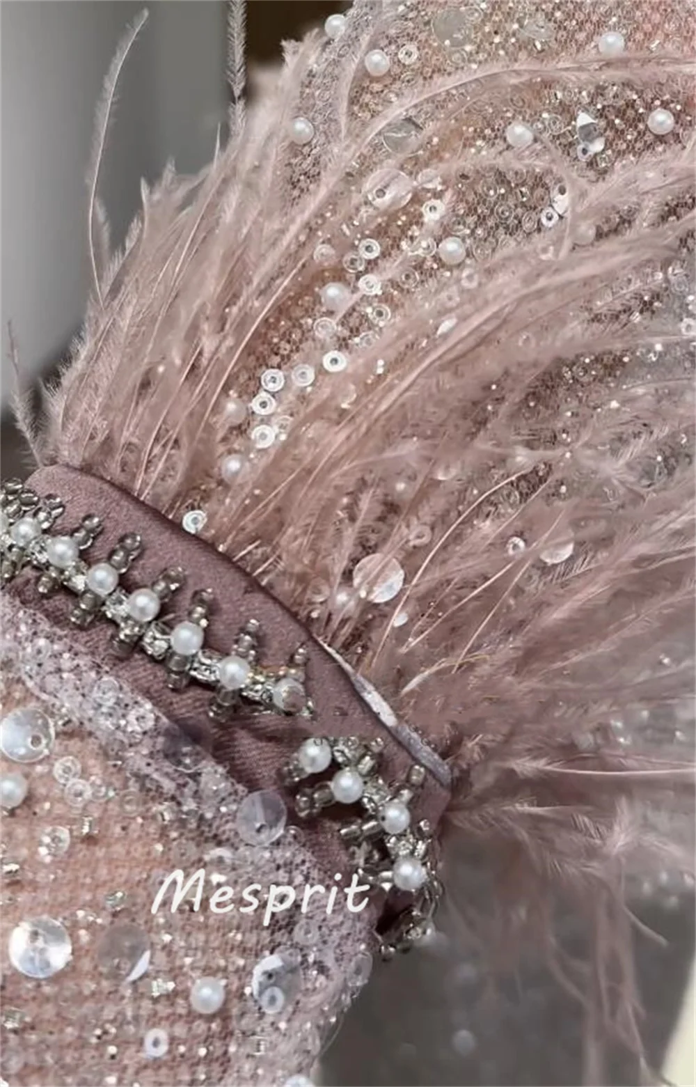 Gaine à épaules dénudées avec paillettes de perles, robes de soirée à paillettes, plumes exquises complexes