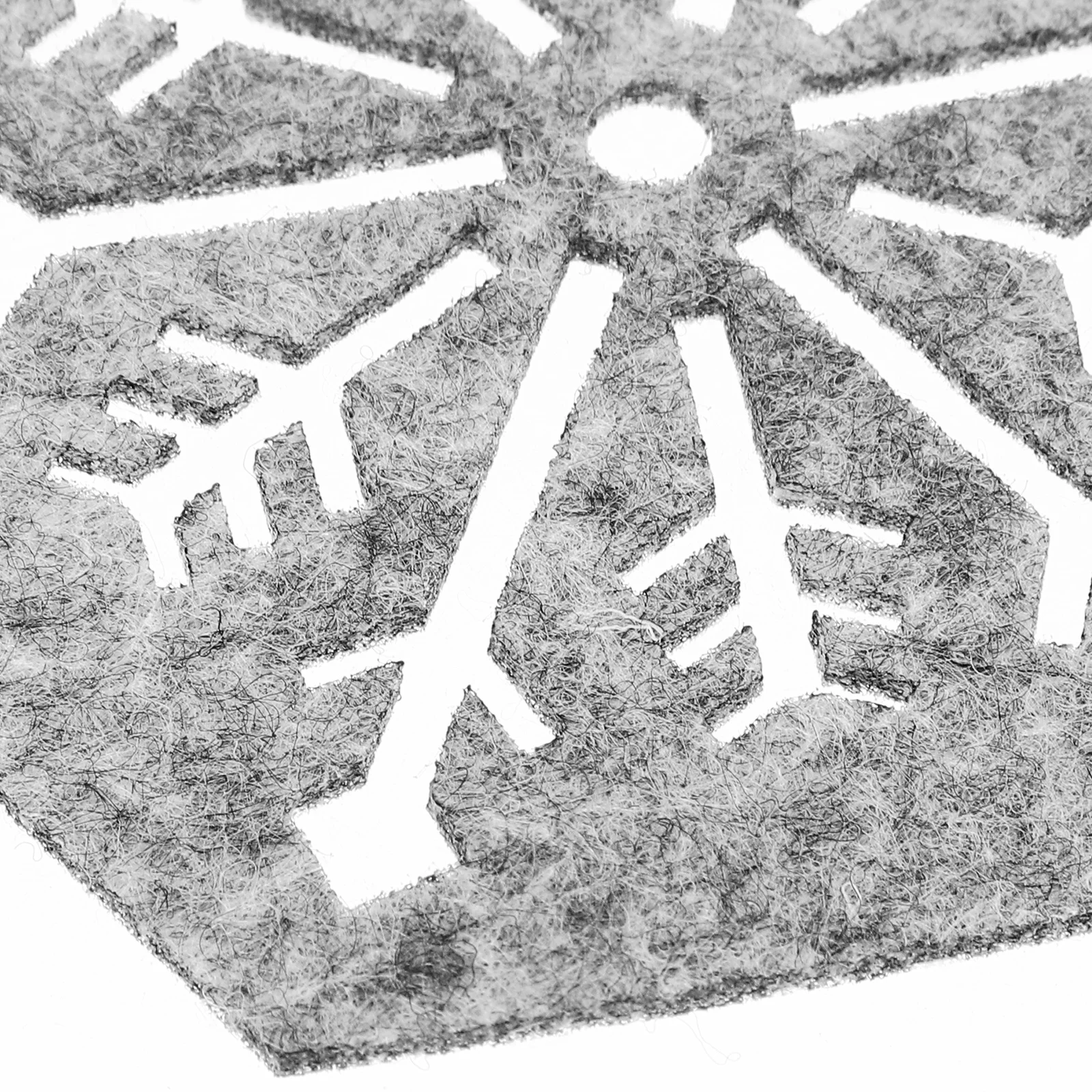 

4Pcs Christmas Snowflake Place Mats Hexagon Design Cloth Table Mats Wear Resistant Fade Proof for Holiday Party Tabletop Decor