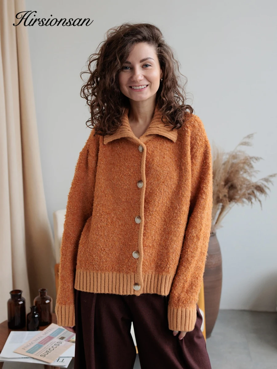 Hirsionsan Elegancki Sweter Damski z Długim Rękawem 2025 Nowy Jednorzędowy Damski Kardigan Casual Miękki Kaszmirowy Dzianinowy Płaszcz Brązowy