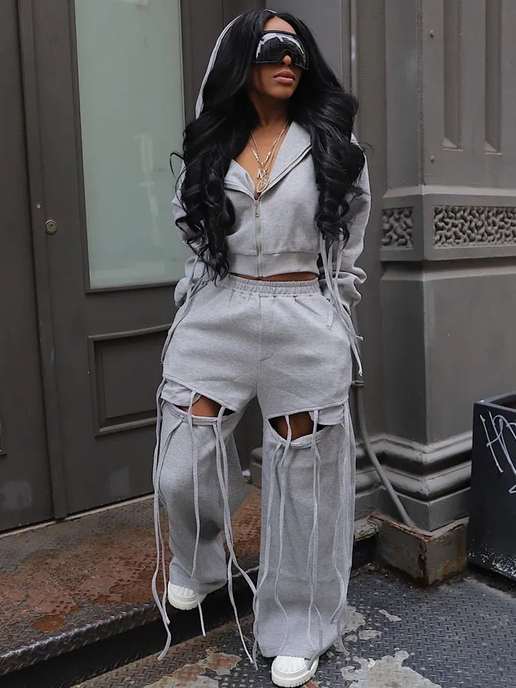 

Уличная одежда, комплект из двух предметов, женский спортивный костюм, джоггеры для тренировок, куртка с капюшоном и длинными рукавами на молнии + спортивные штаны с кисточками и дырками, спортивный ансамбль