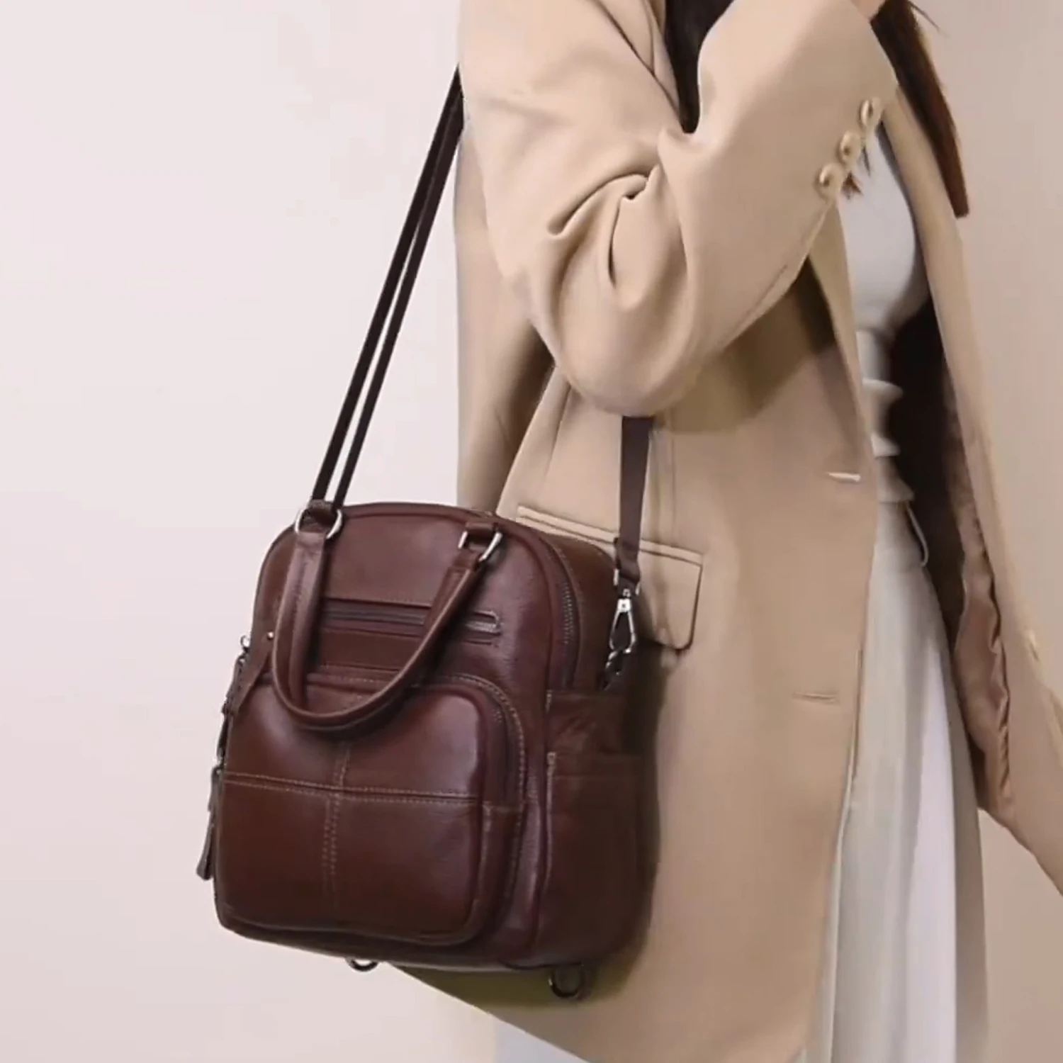 

Portable School backpack woman Fashion Genuine Leather class lady Multifunctional luxury bag aesthetic Women's backpack