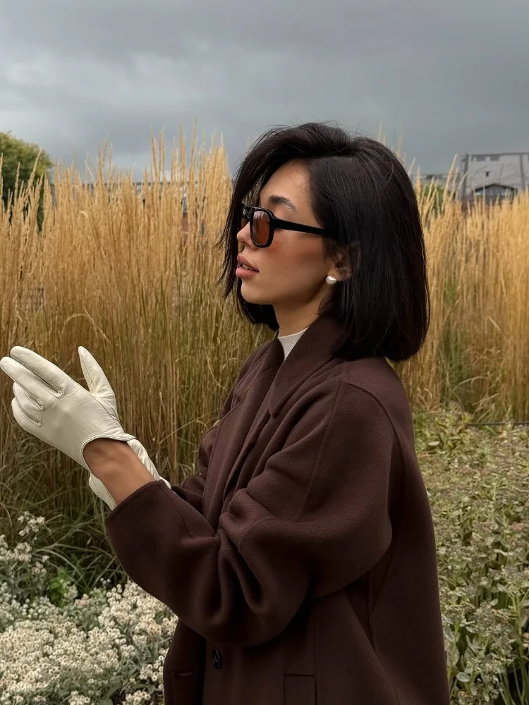 Cappotto lungo di lana lungo con risvolto solido casual Cappotto monopetto a maniche lunghe con scollo a V Cappotto caldo da donna allentato 2025 Cappotto da strada invernale