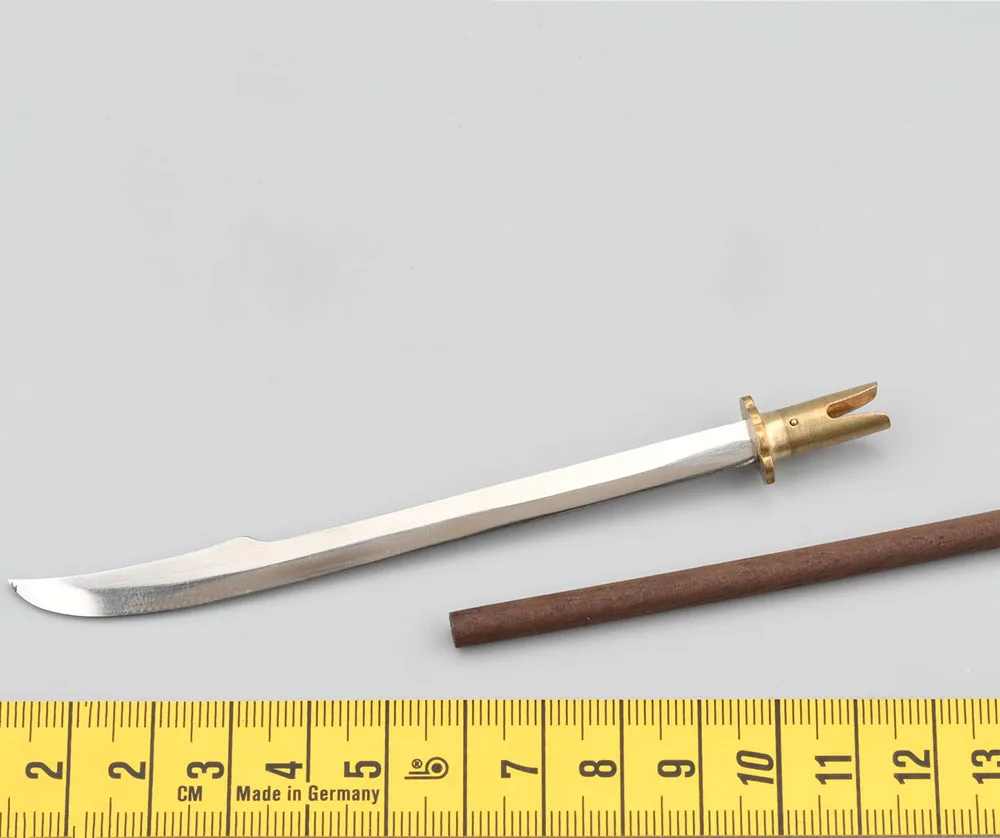 1/6 KLG-R028 Vintage Dynasty Ming Asia Jizhou Commander Mini Weapon Model Long Spear Shield Not Real Stuff For 12\