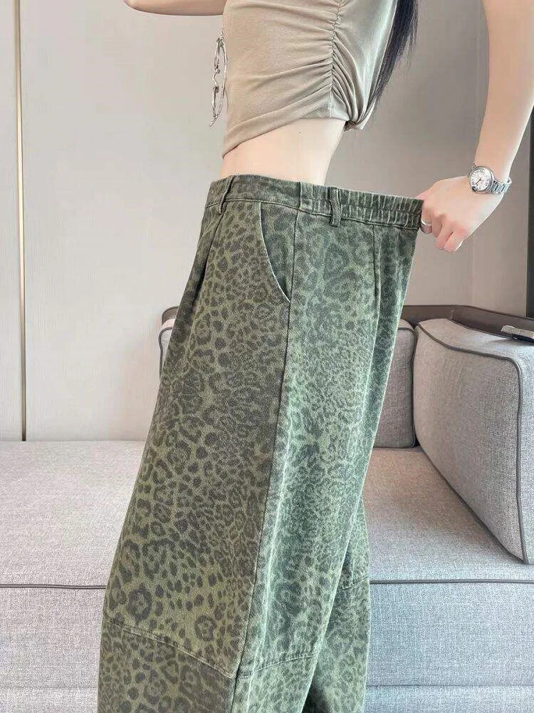 Retro Green Leopard Print Wide Leg Jeans Women's Loose Casual Trousers Spring Summer Design Sense Fashionable Knife 