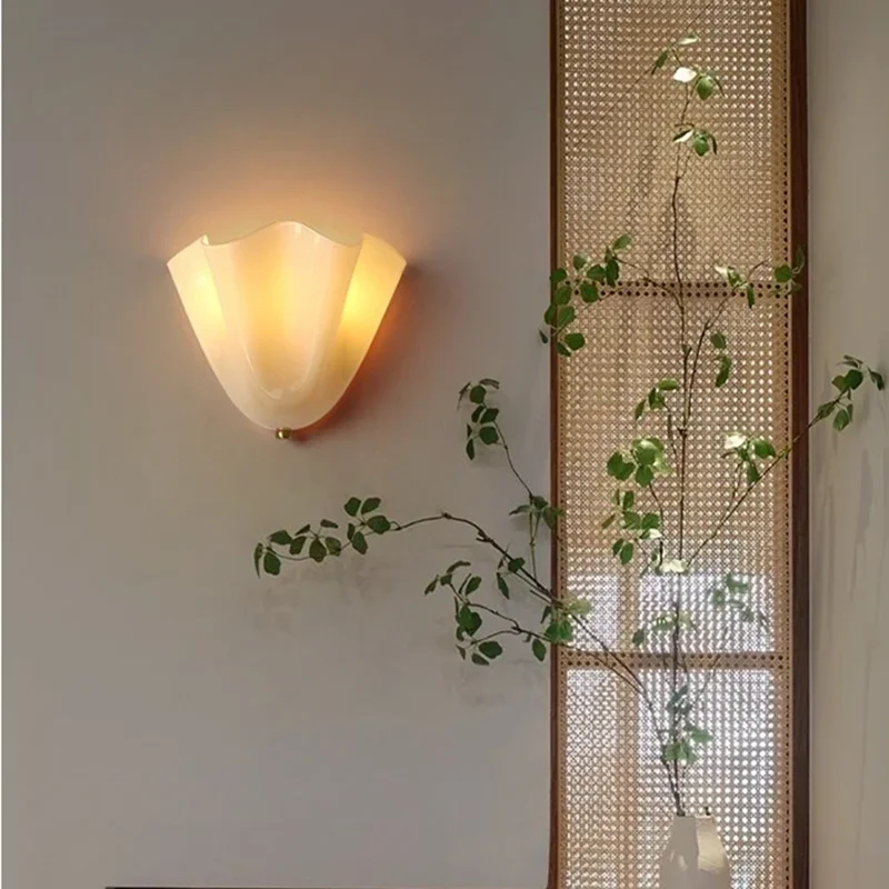 

Retro Colorful Wall Lamp Berry Glass Wall Lamp LED E14 Shell Wall Mounted Living Room Decor Background wall Bedroom beside Lamp