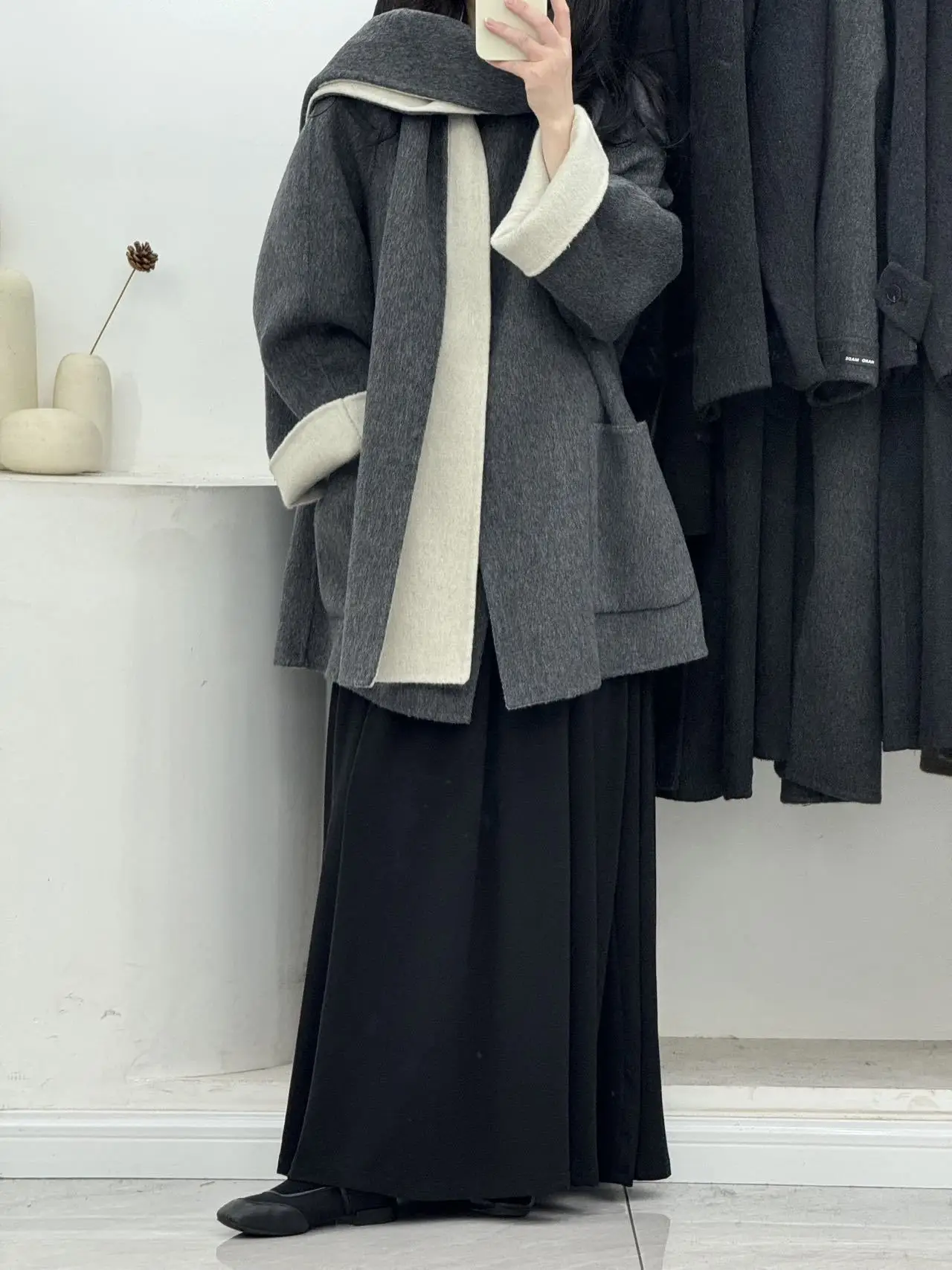 

SuperAen 2025 Spring and Autumn New Irregular Blazer Top for Women