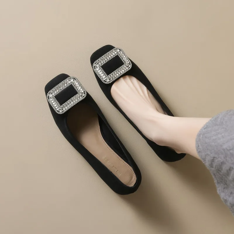 

Туфли на низком каблуке, модные и модные новые женские повседневные туфли с блестками на квадратном каблуке с разрезом на все сезоны