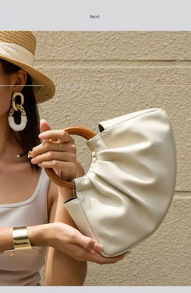 

Large Capacity Striped Women Handbag Textured Pleated PU Cloud Bag Fashion Circular Handheld Clutch Purse Female Shoulder Bag