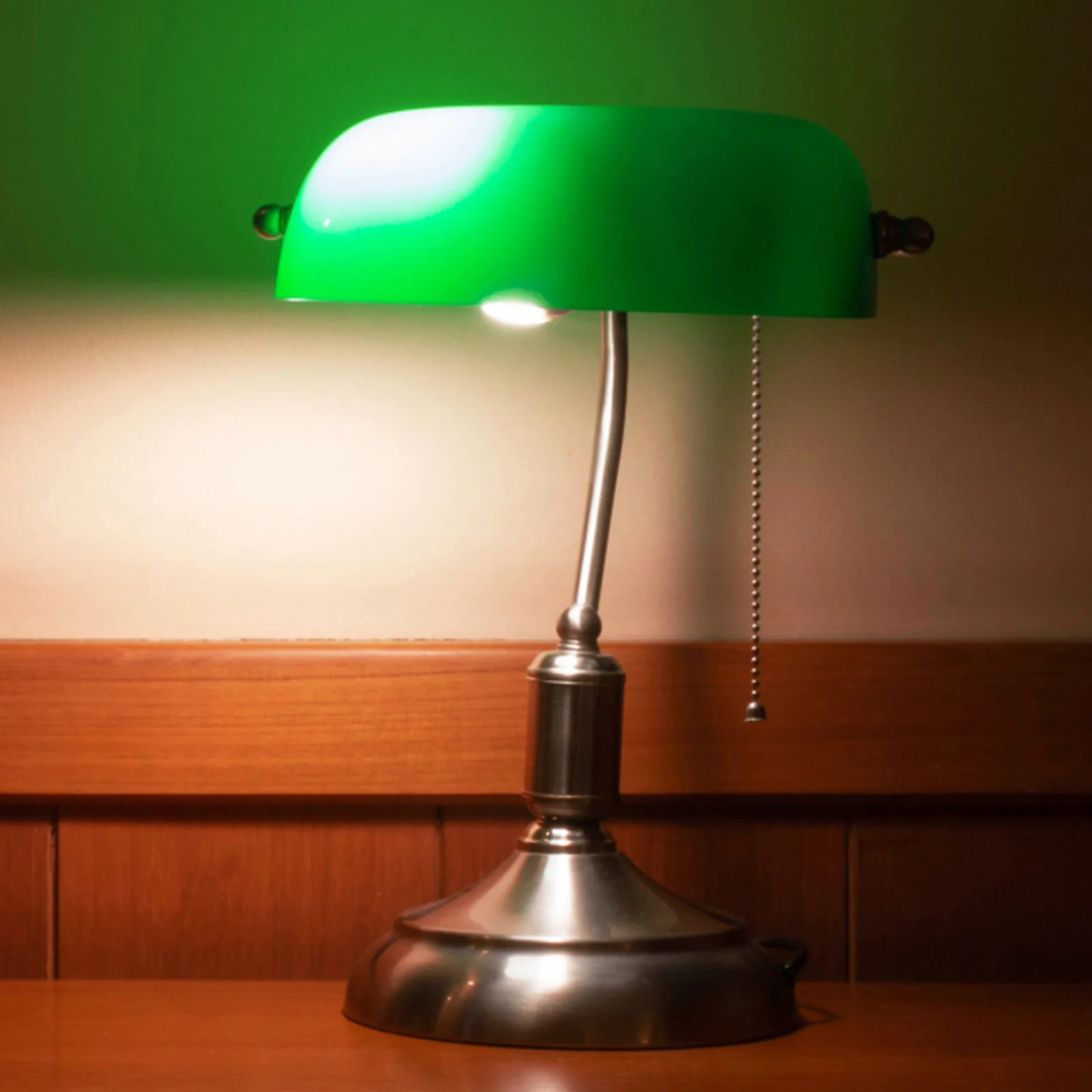 

2pcs Retro Vintage Bankers Lampshade Table Lamp Cover Green Plastic Replacement Shades for Lamps Decorative Lighting