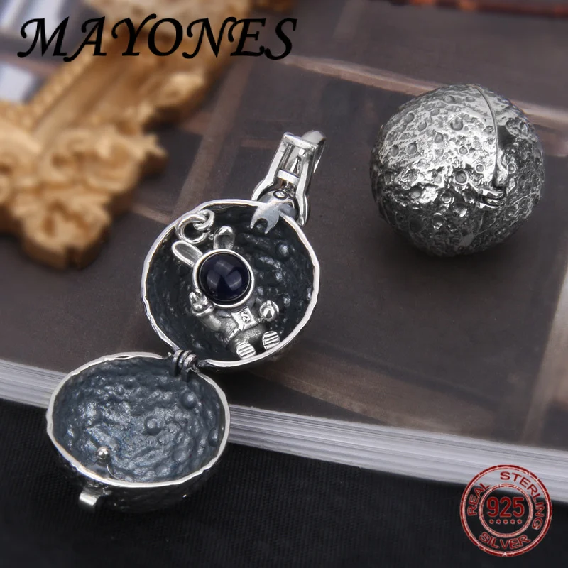 

Retro Round Moonlight Box s925 Pure Silver Personalized Lunar Astronaut Men's and Women's Fashion Pendant