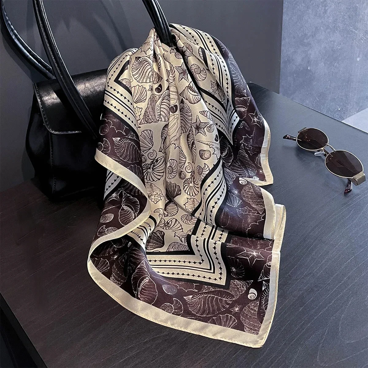 

Брендовый 100% шелковый шарф для женщин, платок для волос на шею, квадратный хиджаб, шарфы-пончо с принтом, бандана, 53 см, новый платок с запахом, повязка на голову, шали