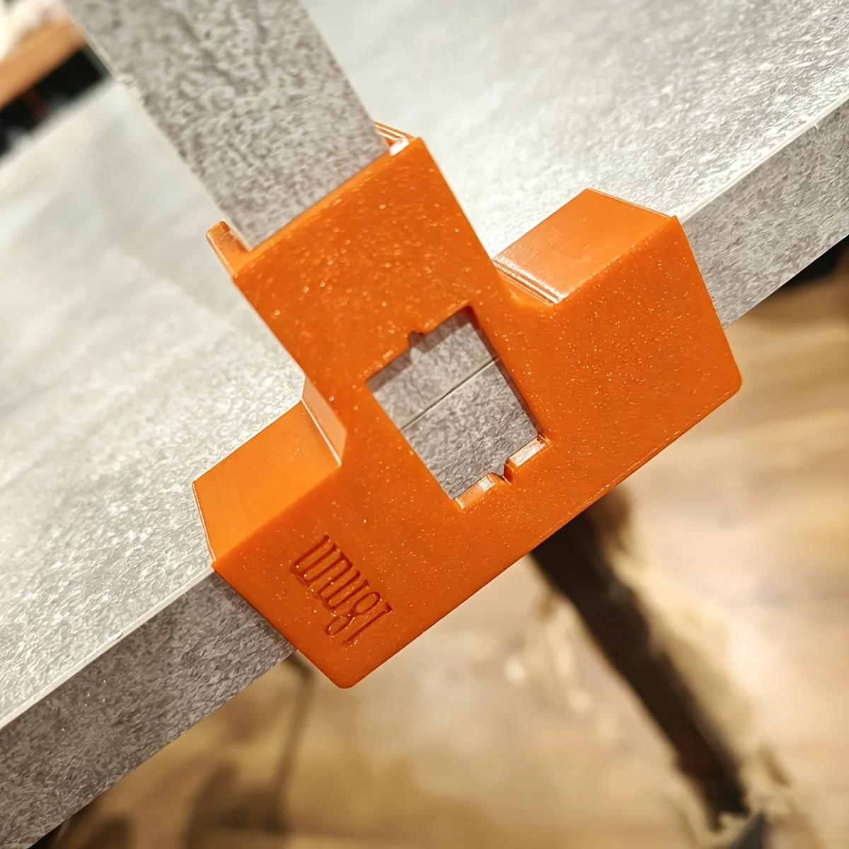 Orange T-Shaped Wooden Board Connecting Bracket, T-Shaped Bracket 90 Degree Bracket, Fixed at a 90 Degree Right Angle