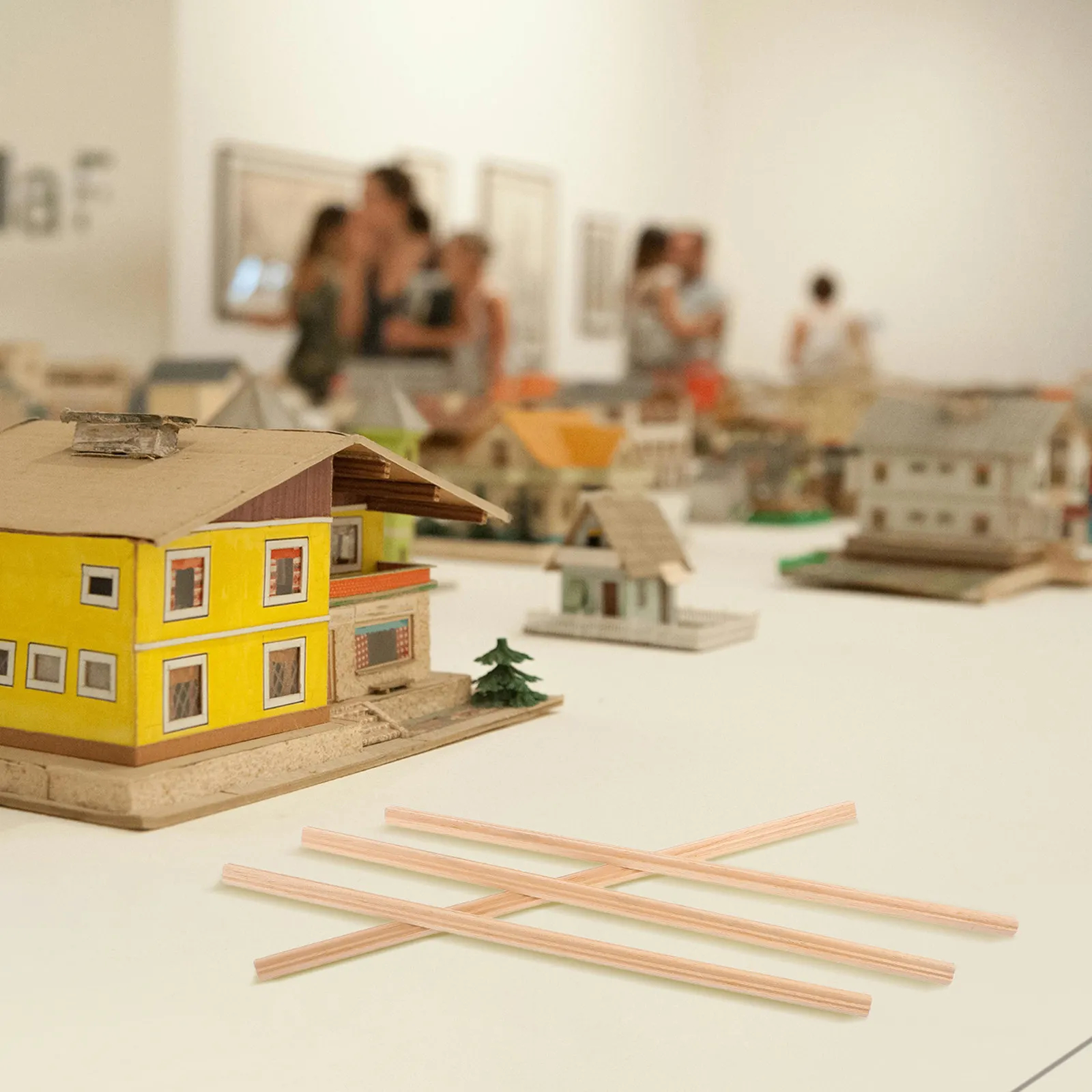 

Набор из 5 миниатюрных деревянных молдингов для декора стен и плинтусов кукольного домика, для поделок своими руками, элегантный, универсальный, легкий