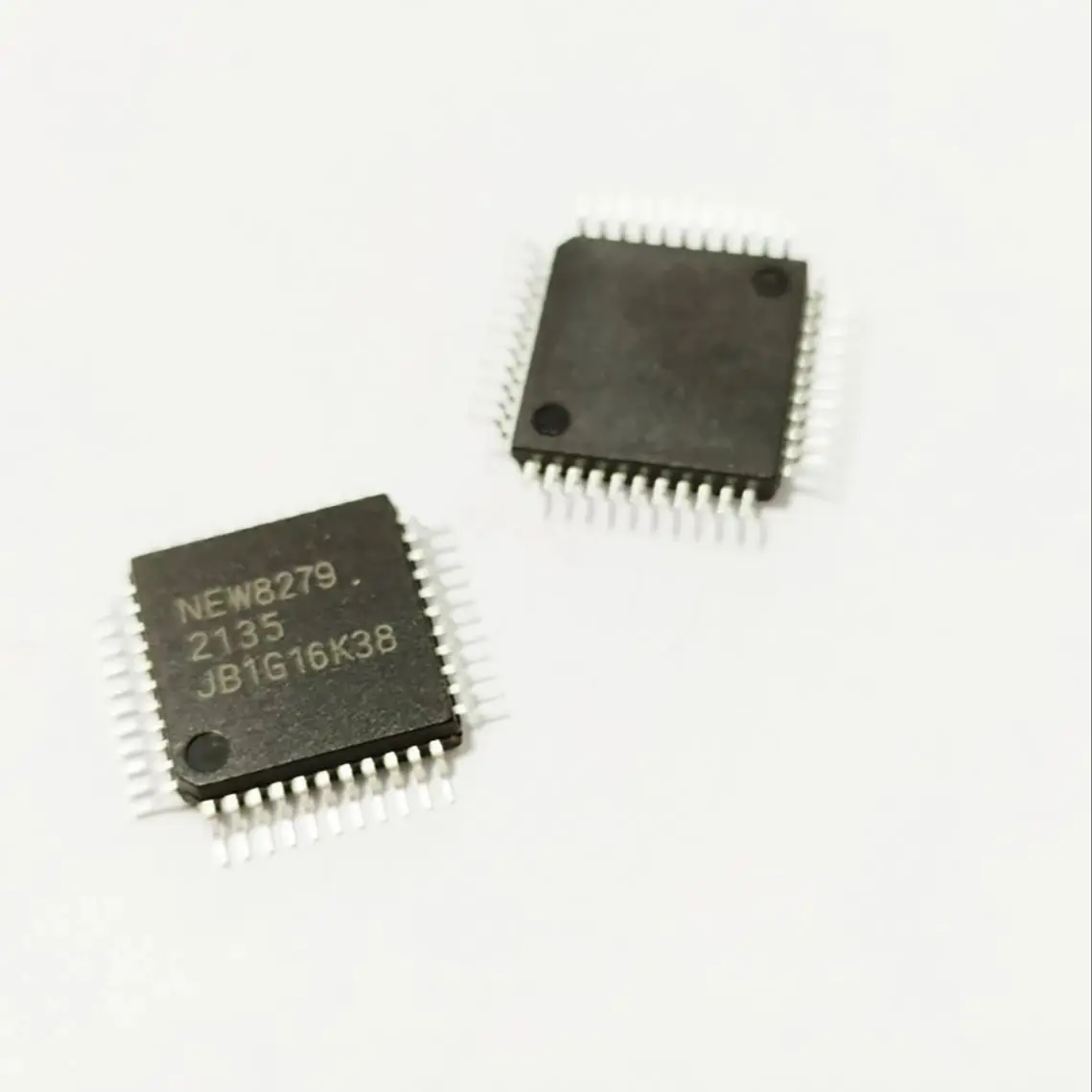 NEW8279 QFP44 In Stock New Original Electronic Components IC BOM