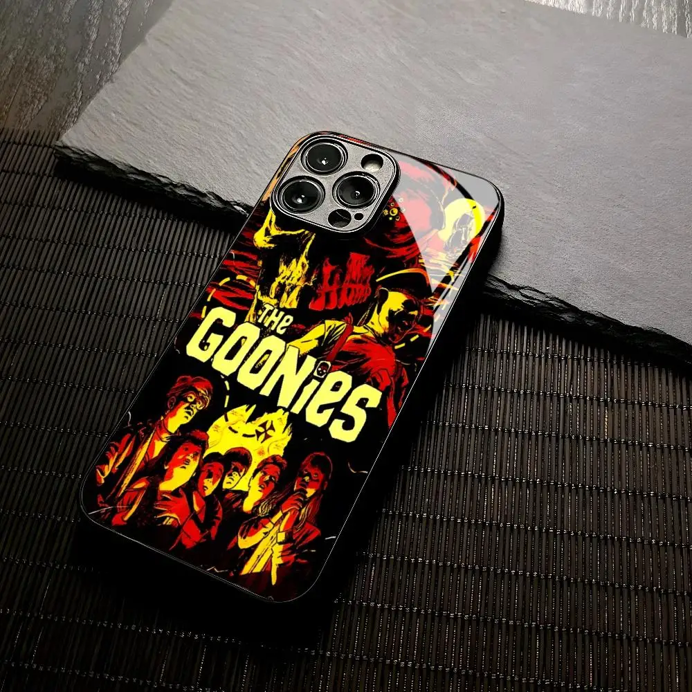 The Goonies Phone Case for Iphone 15 13 12 14 11 Pro Max Mini X Xr Xs 8 7 Puls glass