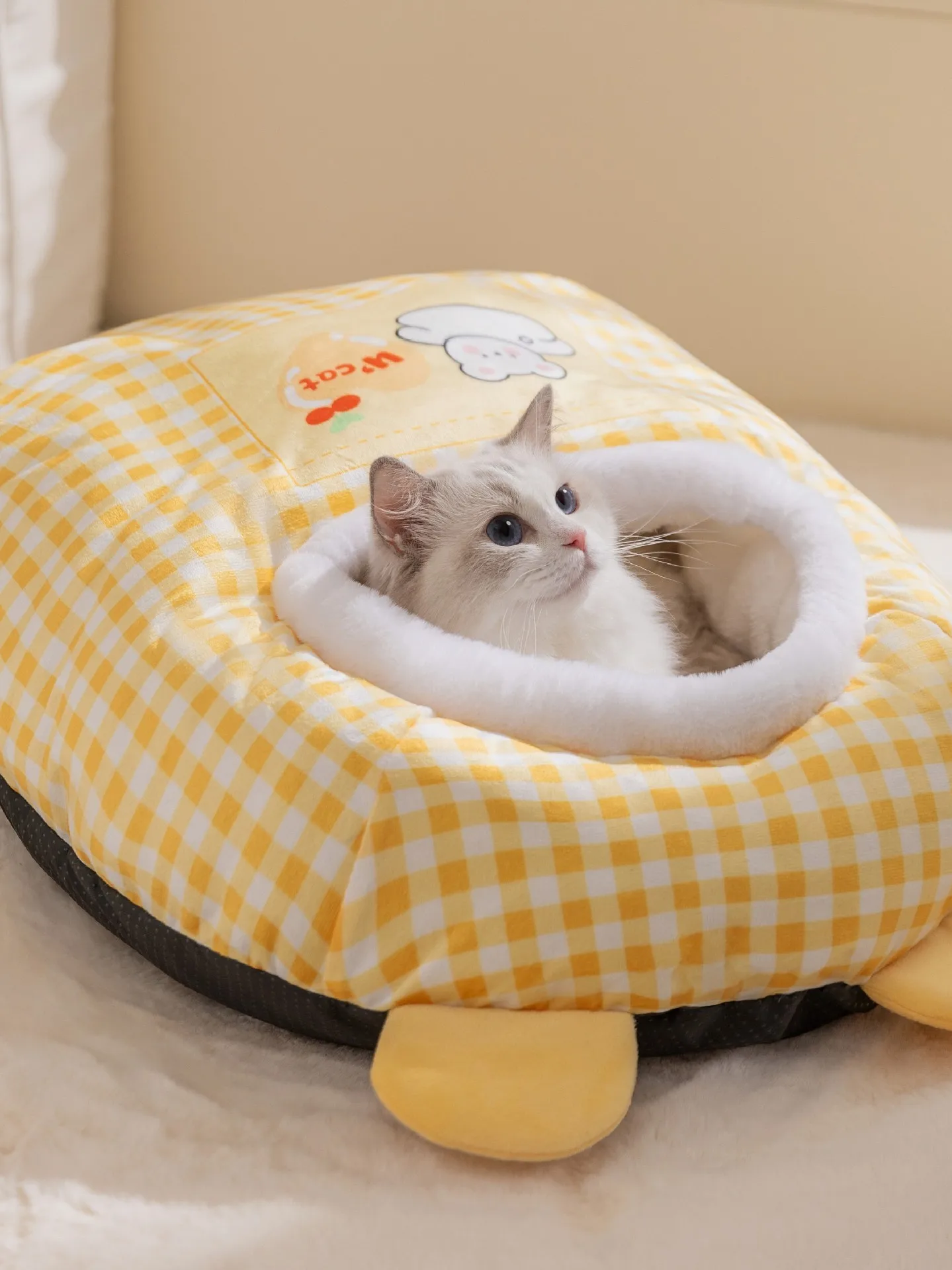 

Thickened Plush Bed Winter Dog House Windproof Soft Hole Drilling Cute Nest Warmth Pet Supplies Hideout Mat