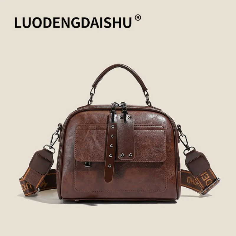 

Vintage Inspired Explorer Bag For Ladies With Multiple Functional Pockets And Durable Tan Leather