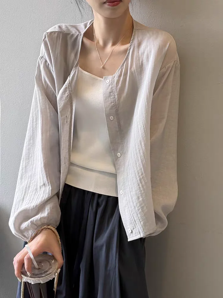 

Korean Sle round Ne Long Sve Thin ort Outerwear Sun Protection irt Japanese Sle Thin White irt Women's ...