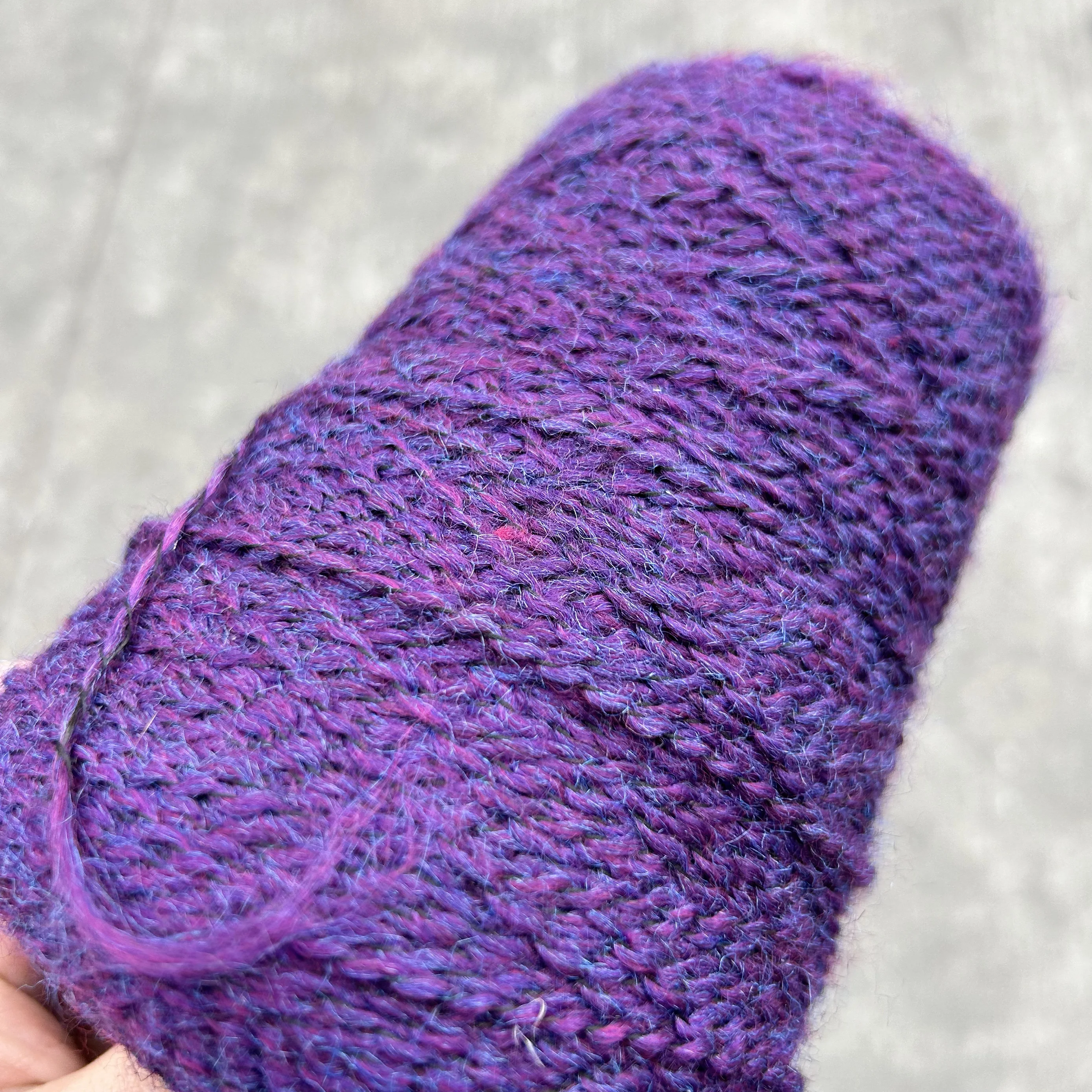 

Soft Purple Wave Wool Yarn 500g Coarse Core Hand Knitting Tead for Scarf And Sweater Crting Vibrant Color Blo Design