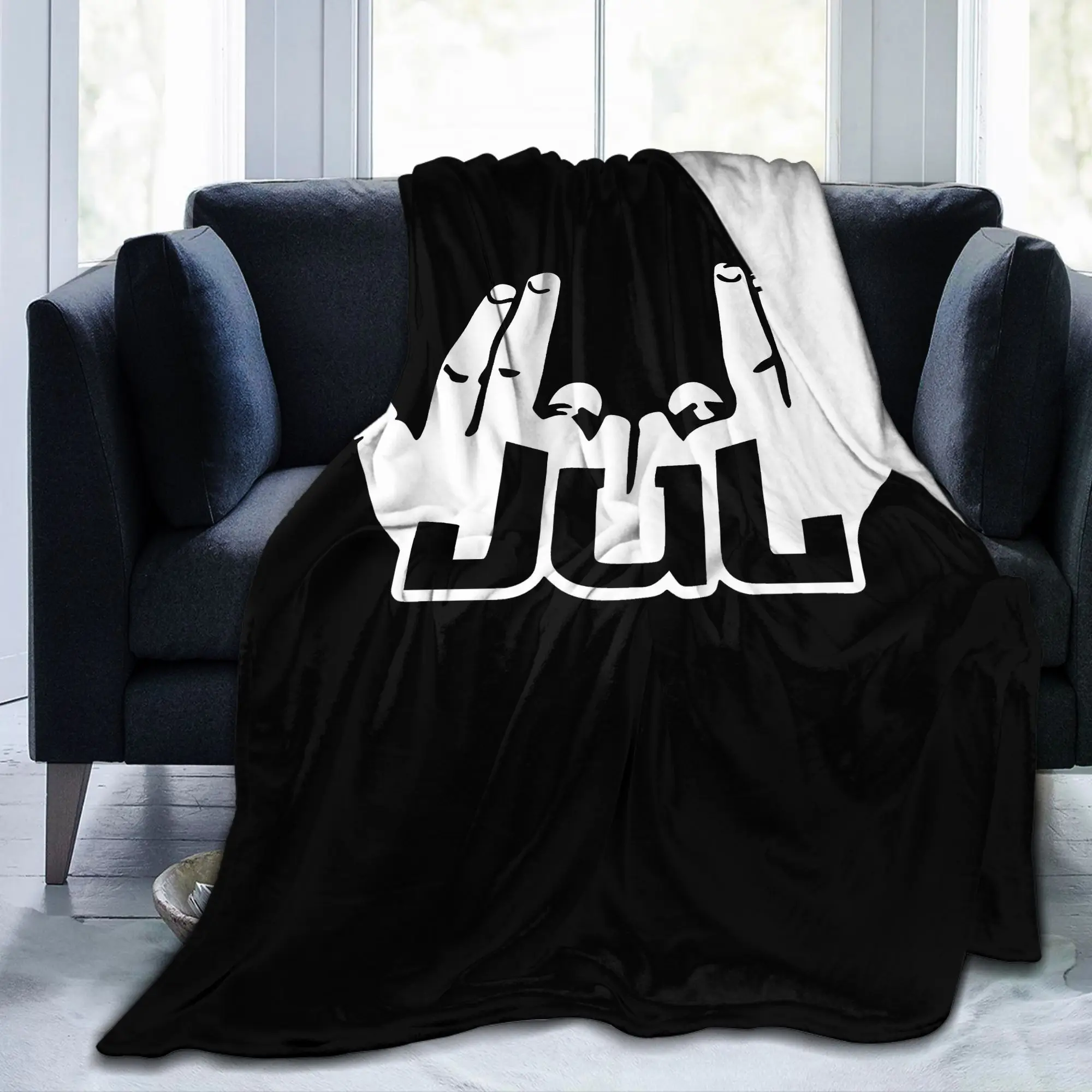 Custom Jul Gesture  Blanket Warm Fleece Soft Flannel Rapper Music Throw Blankets for Bed Sofa Travel Spring