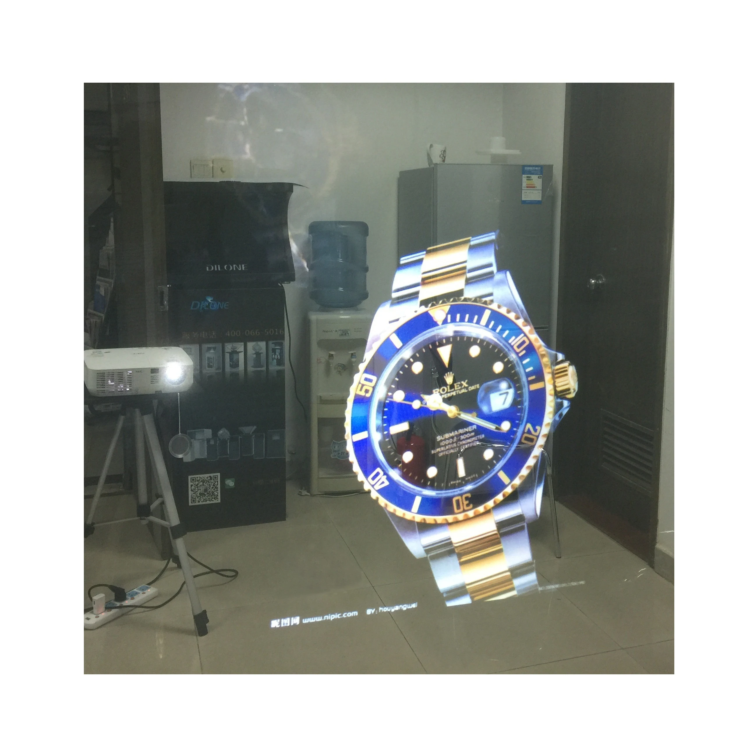 3D Holographic Display Screen Hologram Rear Projection Film for Indoor Advertising with 16:9 Format for Window Glass