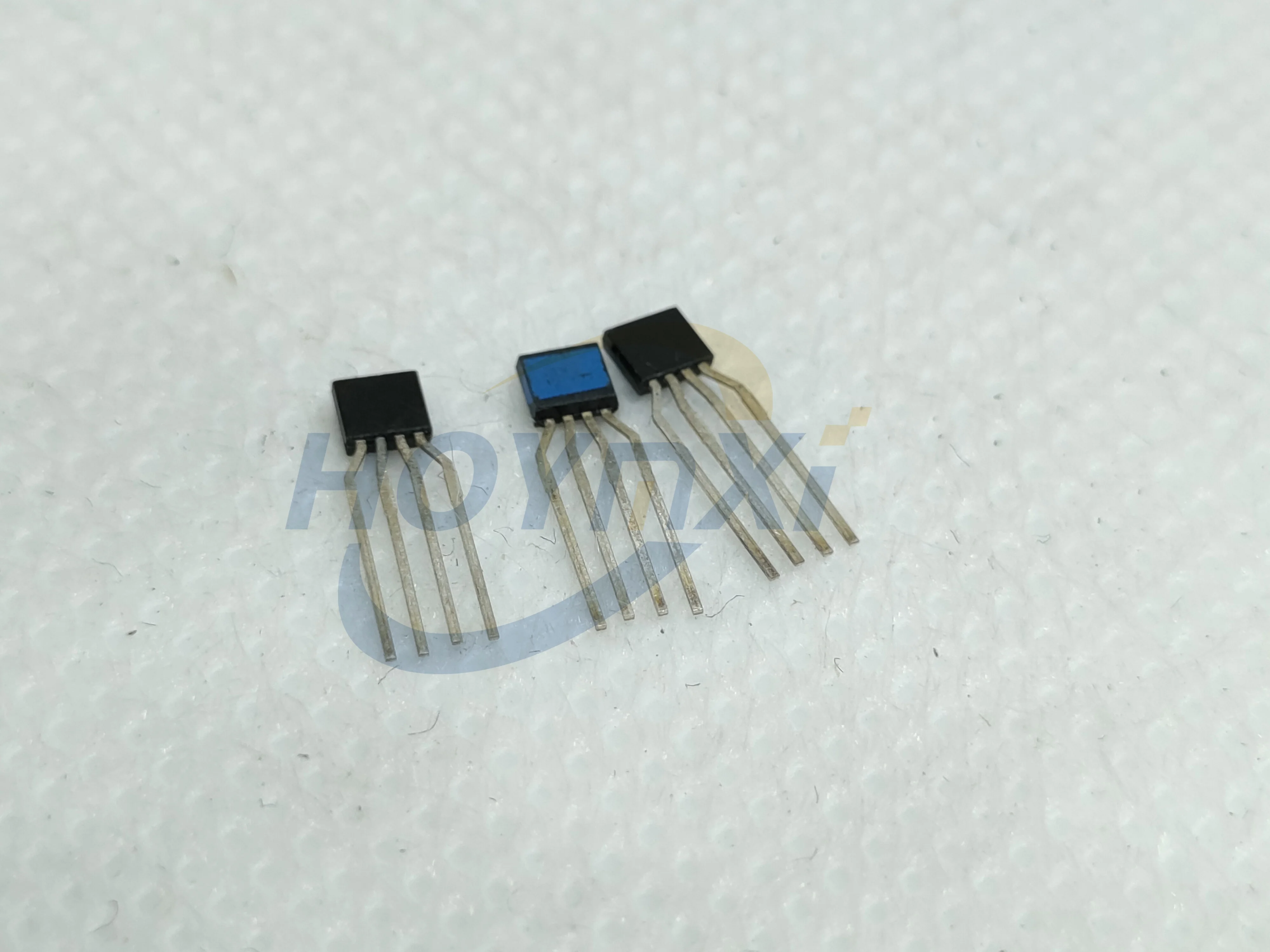 2 PCS/batch High Sensitive Hall Element HW-302B Non-contact Sensor HW302 Indium Antimonide Linear Hall Sensor Brand New Original