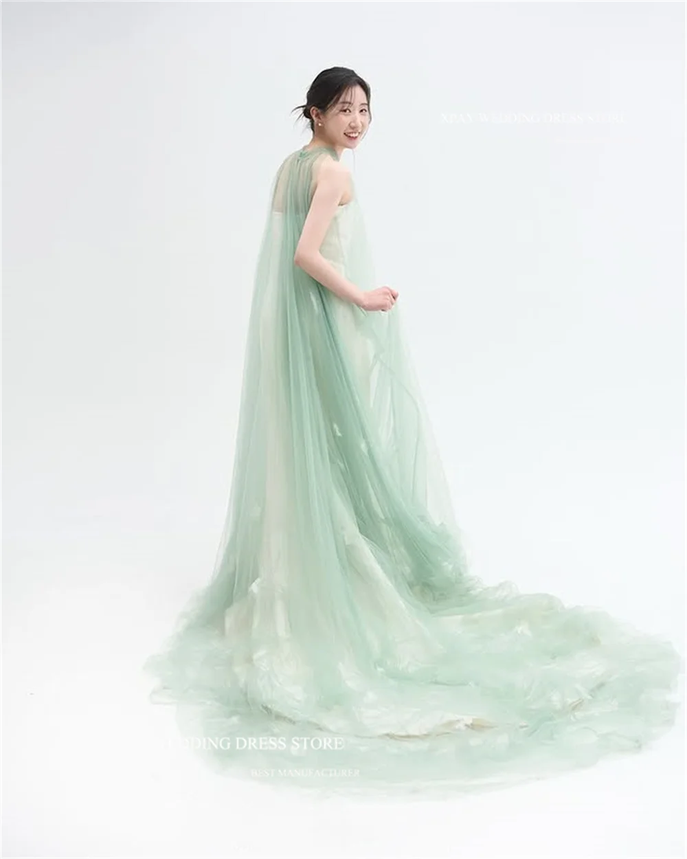 

XPAY Elegant Mint Green Tulle Feather Korea Wedding Dresses Handmade Two-piece Suit Gowns Halter Sweep Train Customized