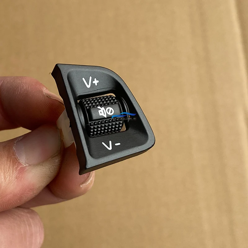 

1 шт. для Geely Atlas 2016-2018 многофункциональная кнопка переключения на руле, кнопка регулировки громкости круиз-контроля