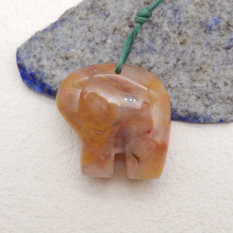 Carved Animal Pendant Natural Stone Agate Fashion Cute Bear Pendant DIY Jewelry Making  33x32x12mm 20g