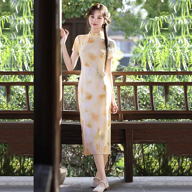 

Yellow New Chinese Style Long Cheongsam Improved Young 2026 New Women Retro Short Sleeved Summer Qipao