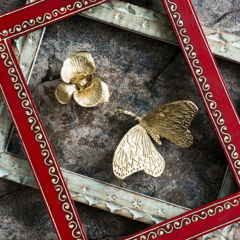 American European Retro Brass Small Butterfly Orchid Handle Wardrobe Cabinet Shoe Cabinet Drawer Cabinet Door Pure Copper Handle