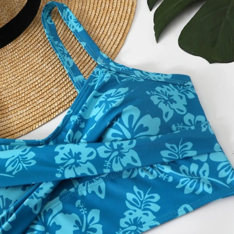New Sexy Split Bikini Swimsuit Two Piece Bathing Suit Beach Vacation Swimwear Solid Color Slim Fit Push Up Summer Swim Suit